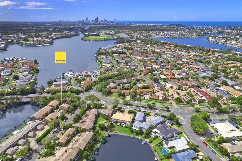 9/1 Lowood Court, Varsity Lakes, QLD 4227