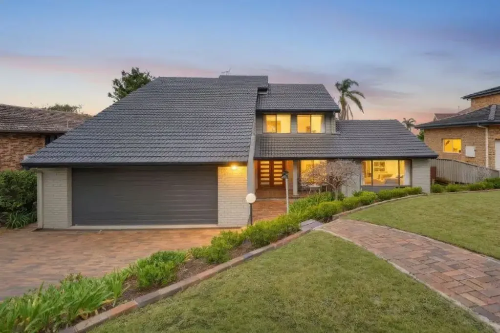 Oatlands 4Moenga A FAMILY HAVEN IN THE PRESTIGIOUS BURNSIDE ESTATE