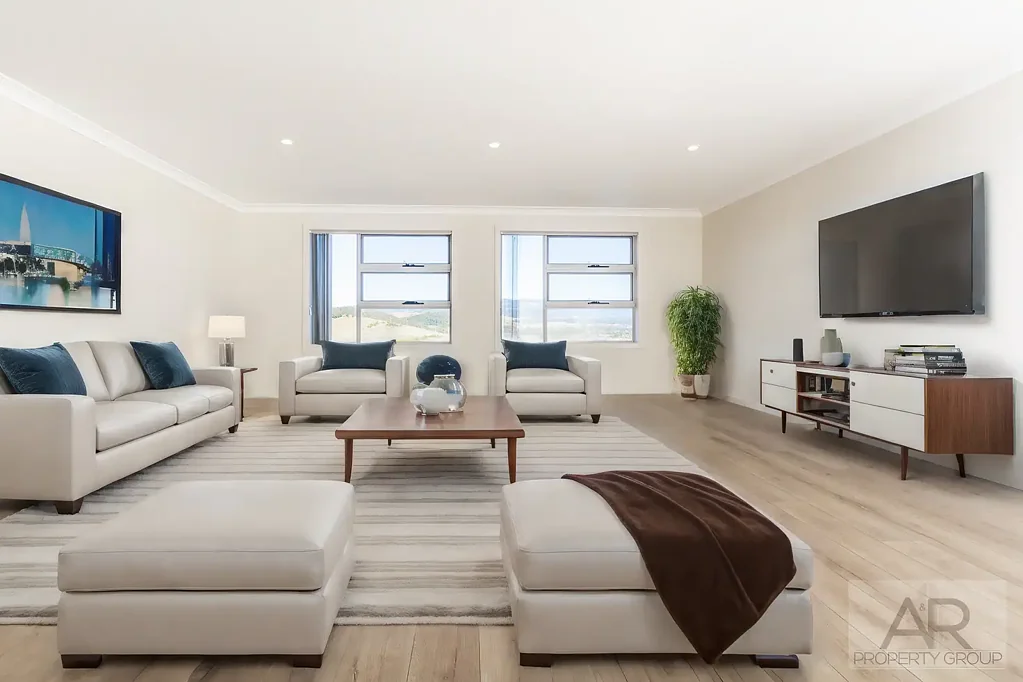Oversized Tri-level Townhouse