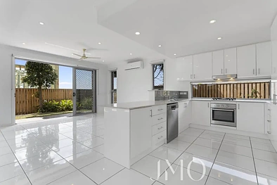26 AMBITION ST, ORMEAU QLD 4208, 4 Kuwarto, 3 Banyo, House