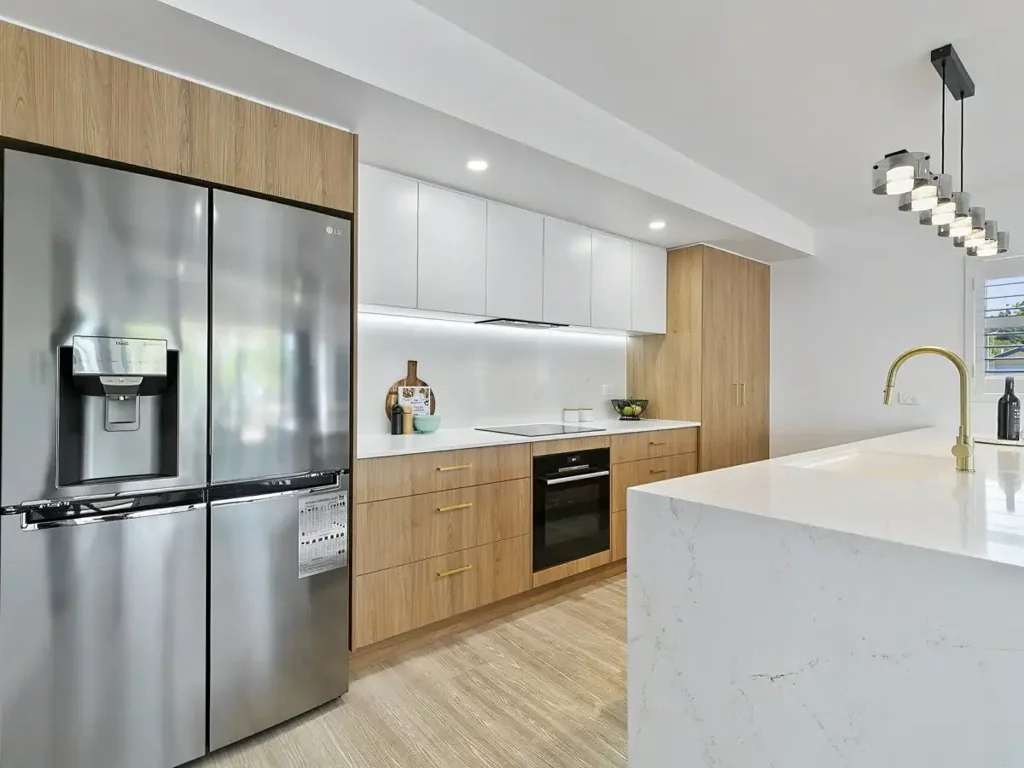Yorkeys Knob 3 Bedroom Discover Your Dream Beachside Retreat in Yorkeys Knob!