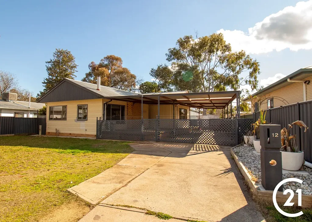 12 Elliot Street, Forbes, NSW 2871