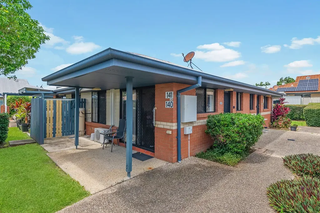 Caboolture 1ห้องนอน READY TO MOVE IN • AVAILABLE NOW • EXCEPTIONAL VALUE FOR OVER-55s