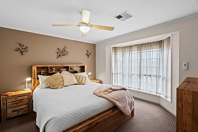卧室 - 11 Minorca Court, Parafield Gardens, SA 5107