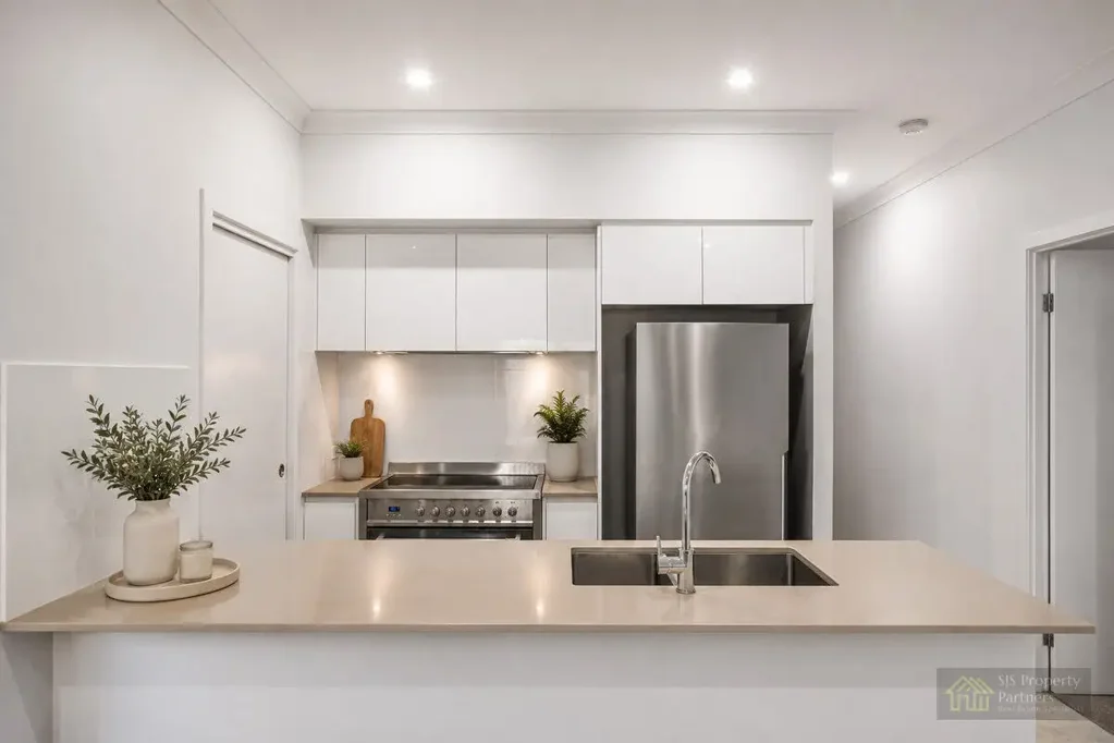 Greenbank 4房 Everleigh Estate 近新家庭住宅 – 由 Karston Building Group 建造 Near-New Family Living in Covella Estate – By Karston Building Group