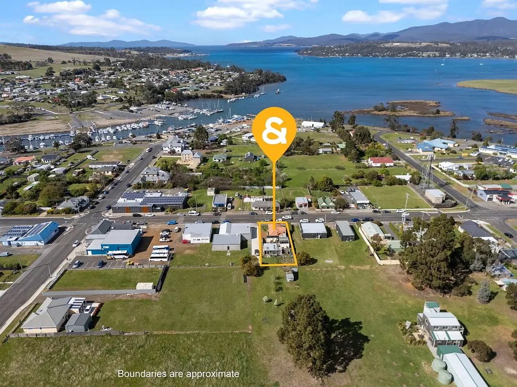 Triabunna 3 Slaapkamer Prime Position, Dual Accommodation & Future Potential