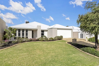 Baldivis 4房  PREMIUM FAMILY HOME - UNOBSTRUCTED PARK FRONT LOCATION