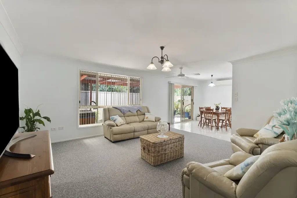 2/13 Cabana Court, Banora Point, NSW 2486