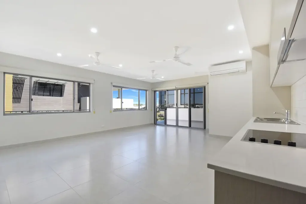 Bright & Modern 2-Bed, 2-Bath Apartment for Rent in Rosebery