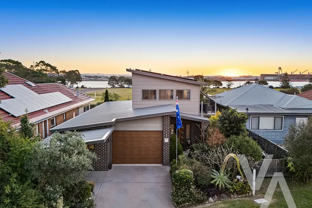 71 Fullerton Street, Stockton, NSW 2295