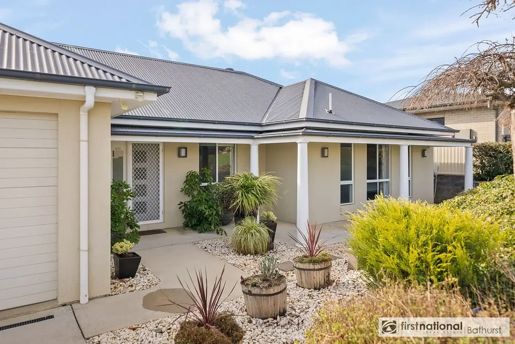13 Coolabah Close, Kelso, NSW 2795