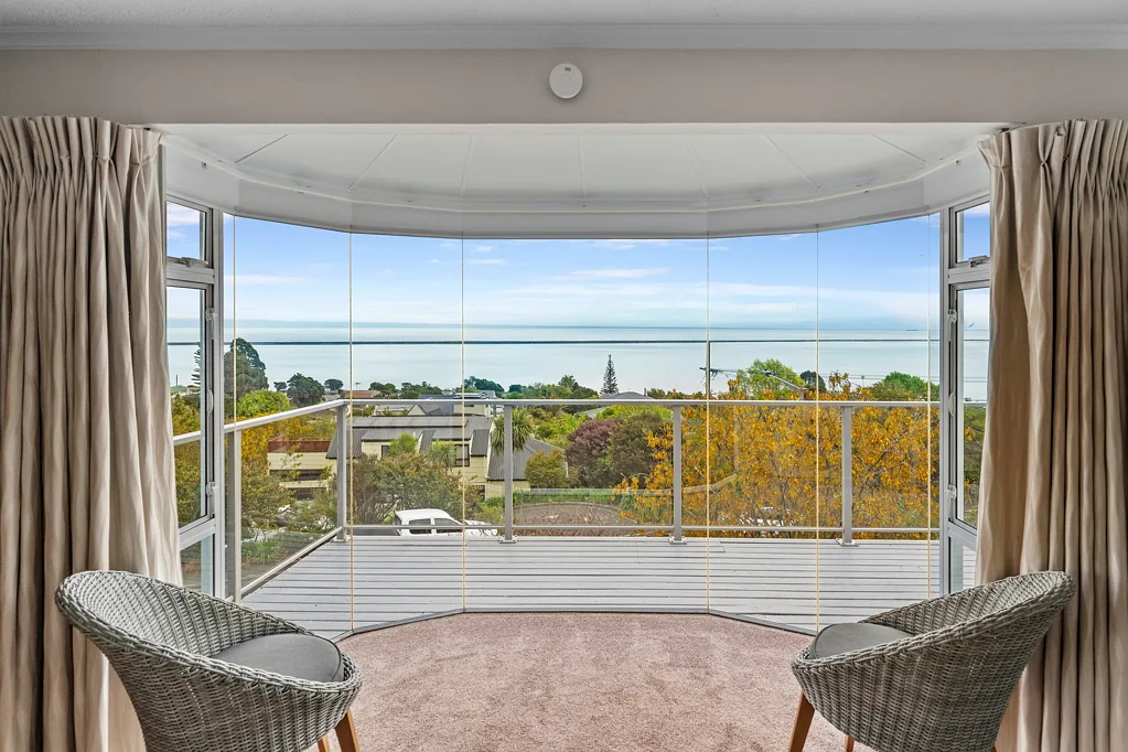 Atawhai 3 Bedroom Views That Steal the Show