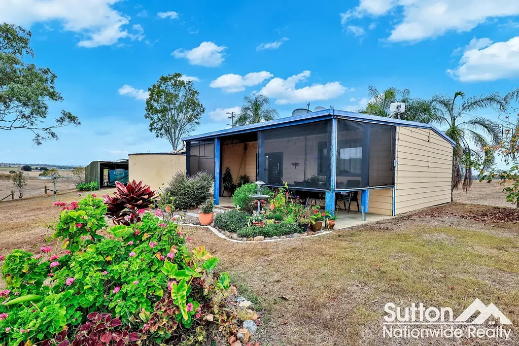 Mcilwraith 2Kwarto RURAL LIFESTYLE, HORSE-READY & JUST MINUTES FROM GIN GIN