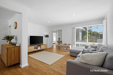 Living room - 54 BARCLAY AV, CROYDON VIC 3136