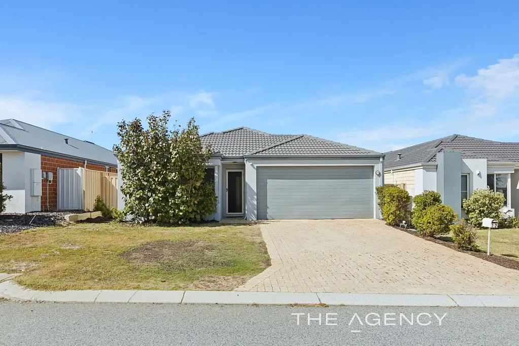 72 Billericay Circuit, Butler, WA 6036