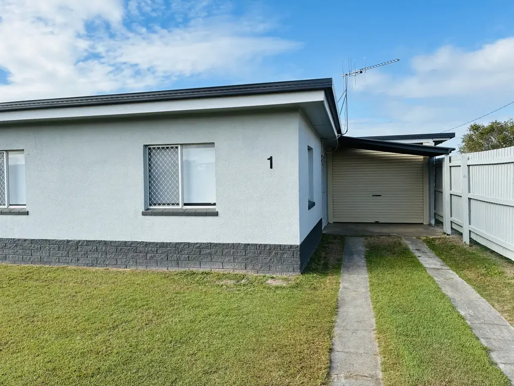 FRESHLY RENOVATED & MOVE-IN READY – MODERN COMFORT IN A CONVENIENT MILLBANK LOCATION