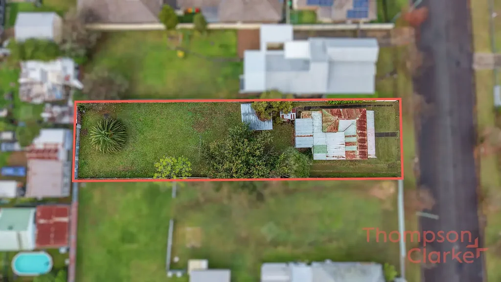 Cessnock 2房  Endless Potential on a Massive 954sqm Block in a Prime Cessnock Location