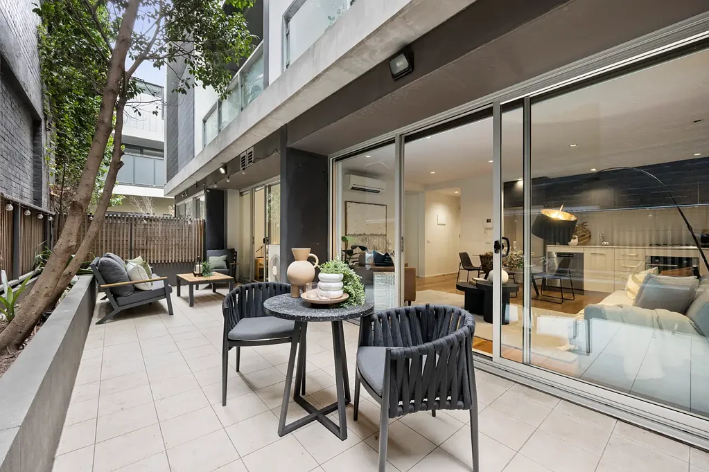 Richmond 1房  Urban Chic Luxury Apartment with Court-Garden