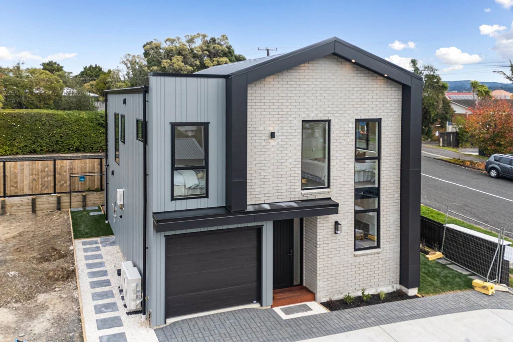 Te Atatu South 4Zimmer Step Into Your Dream Home