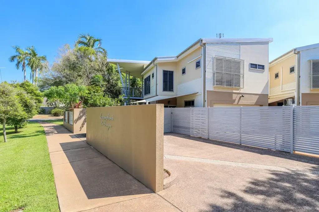Fannie Bay 3 Bedroom Executive Townhouse, Elite Address