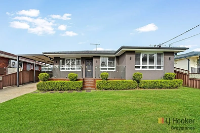 Greystanes 3 Bedroom RENOVATED HOME, HIGH SIDE R3 ZONED
