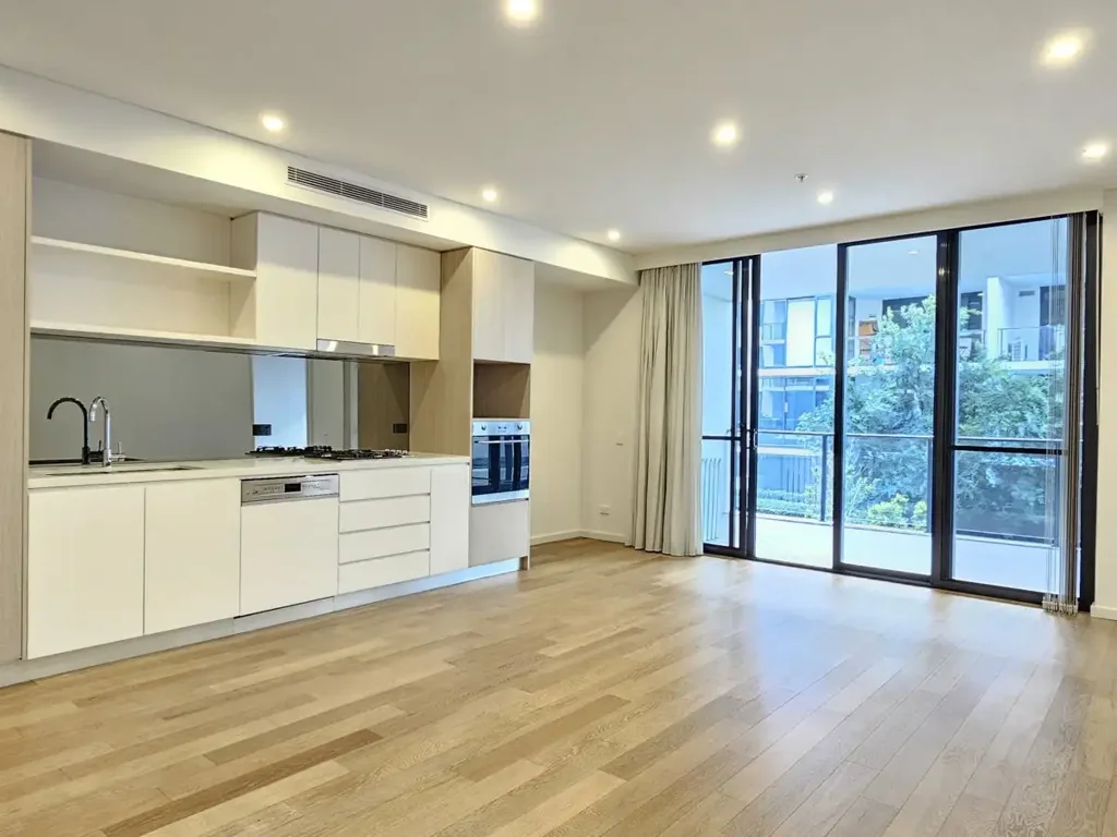 Convenience, Stylish, Elegant, Private Quiet Home