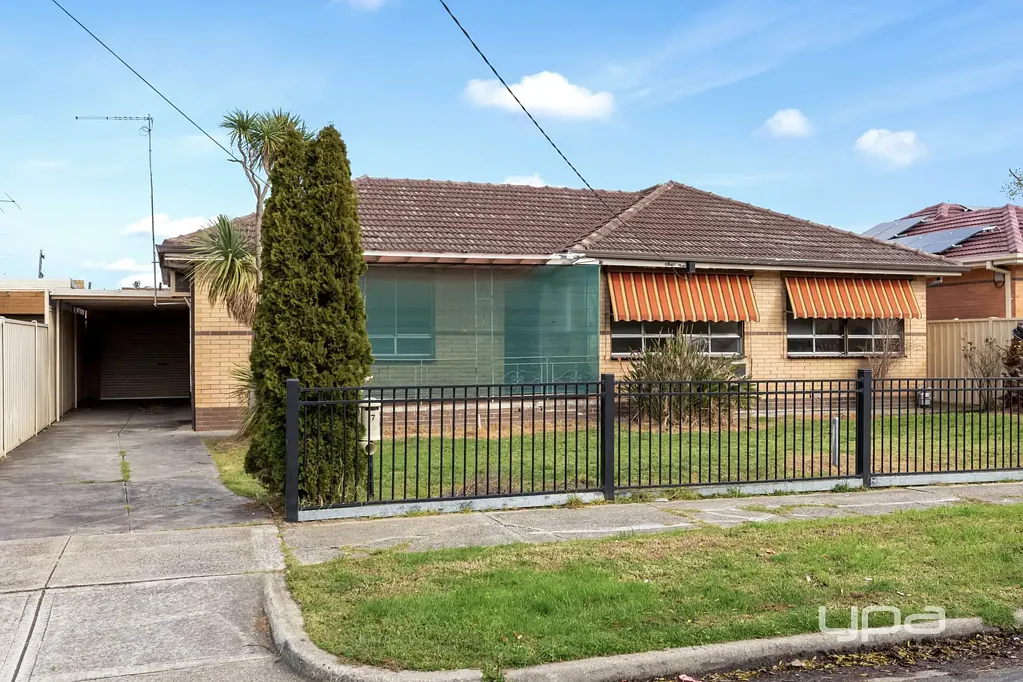 3-Bedroom Home in a Convenient St Albans Location