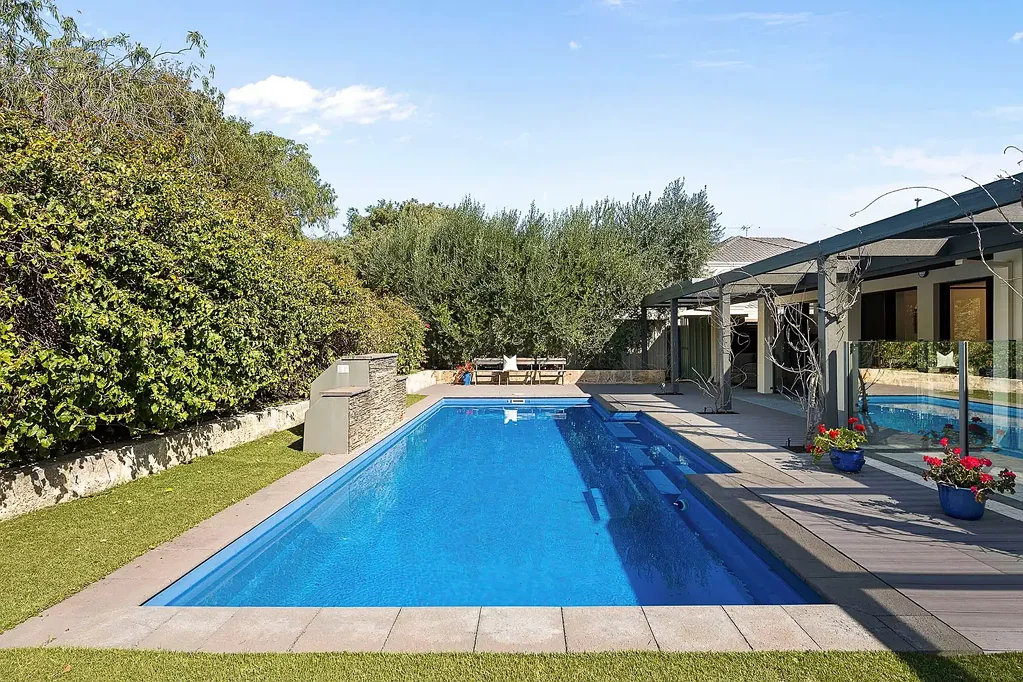 City Beach 3 Bedroom A Charming Home With Expansive Promise!