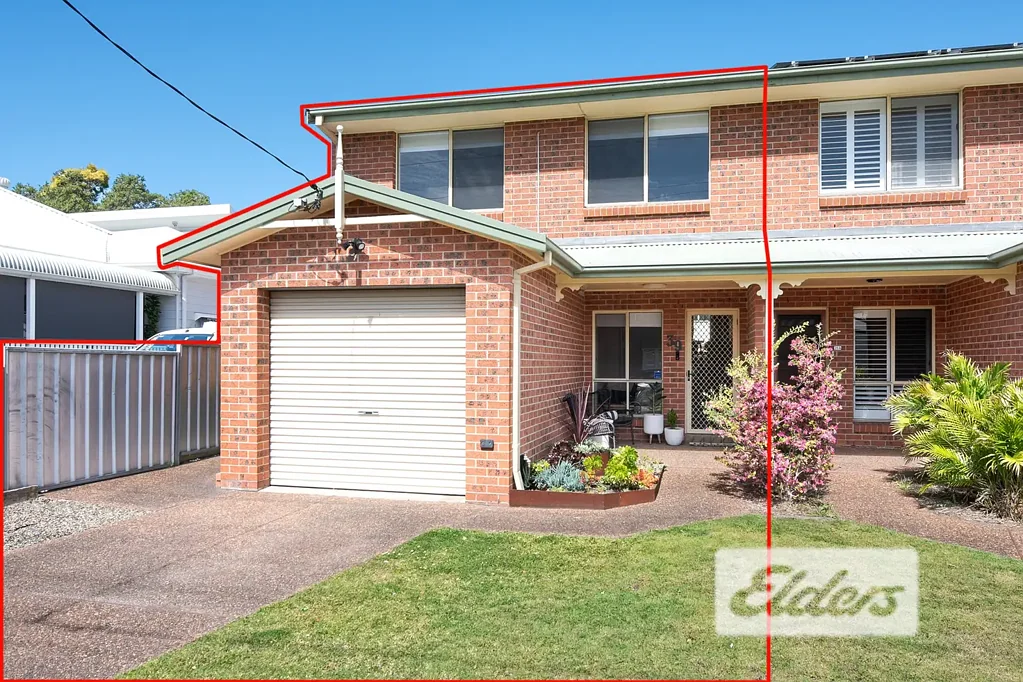 Lambton 3Kwarto Stylish Torrens Title Duplex Moments from Lambton Park
