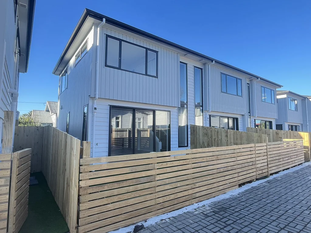 Your New Home in Mangere East