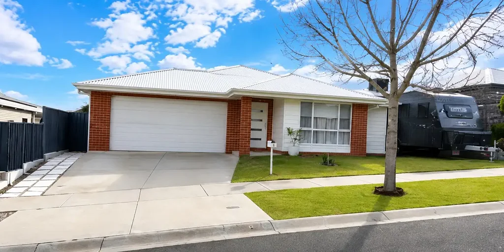5 Fivefields Road, Leneva, VIC 3691