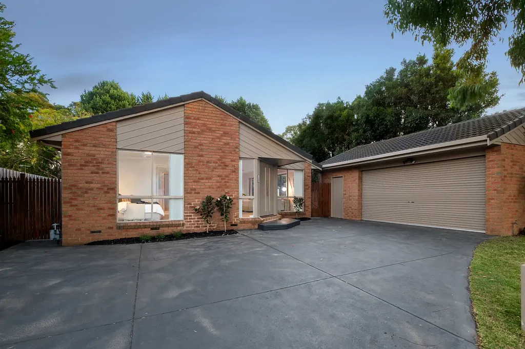 2 Shearer Drive, Rowville, VIC 3178