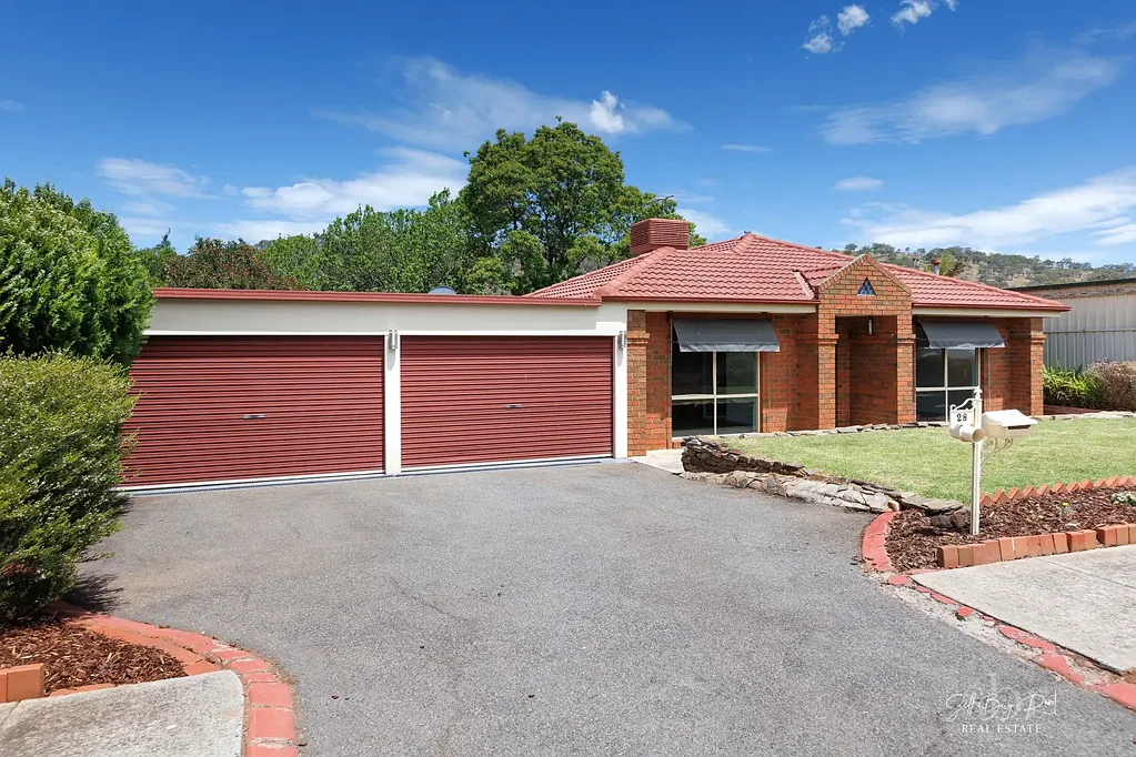 Wodonga 3ਬੈੱਡਰੂਮ MOVE-IN READY WITH OUTSTANDING POTENTIAL