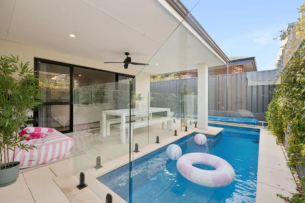 Kallaroo 3Moenga PRICE GUIDE: FROM $1,150K - Low-Maintenance Luxury with a Sparkling Pool
