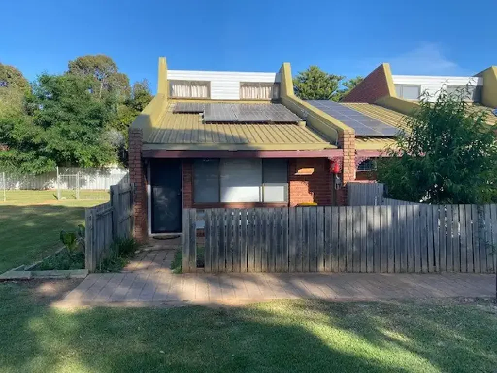2 Bedroom Townhouse