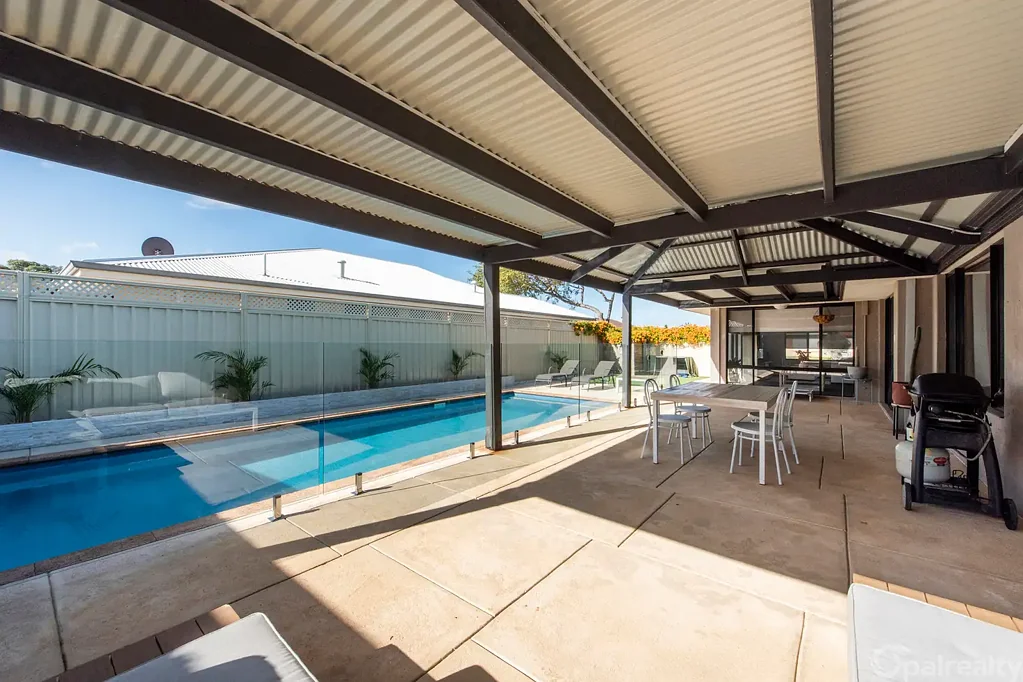 9 Piombino View, Secret Harbour, WA 6173