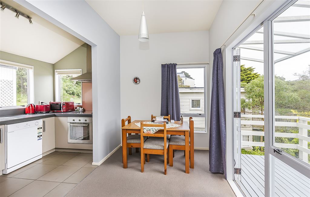 57b Lavaud Street, Berhampore, Wellington, 2 Kuwarto, 2 Banyo