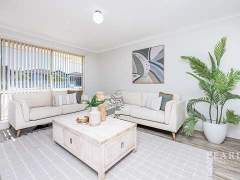 Currambine 4 Bedroom Modern Living, Styled to Perfection!
