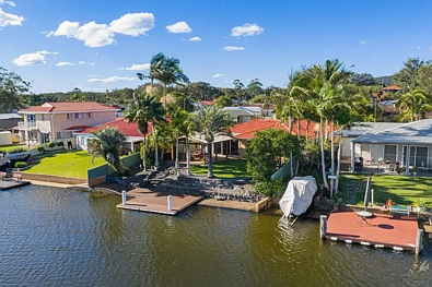 Forster 3Moenga Established Holiday Home on the Water
