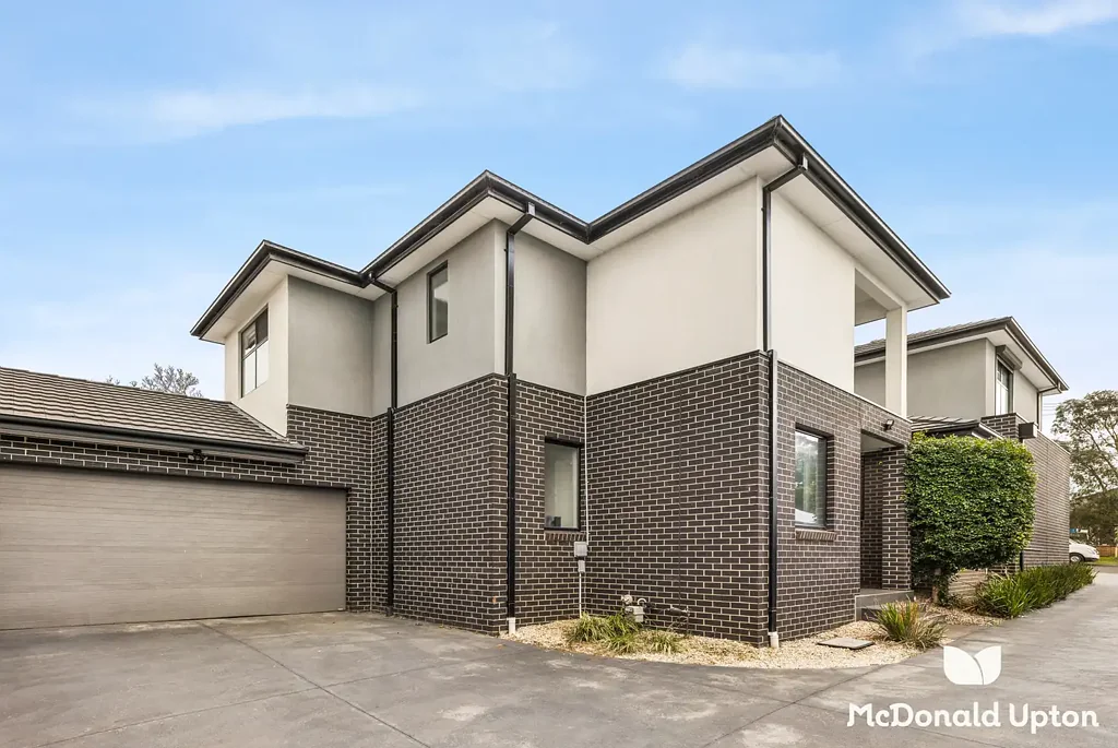 2/21 Hampton Road, Essendon West, VIC 3040