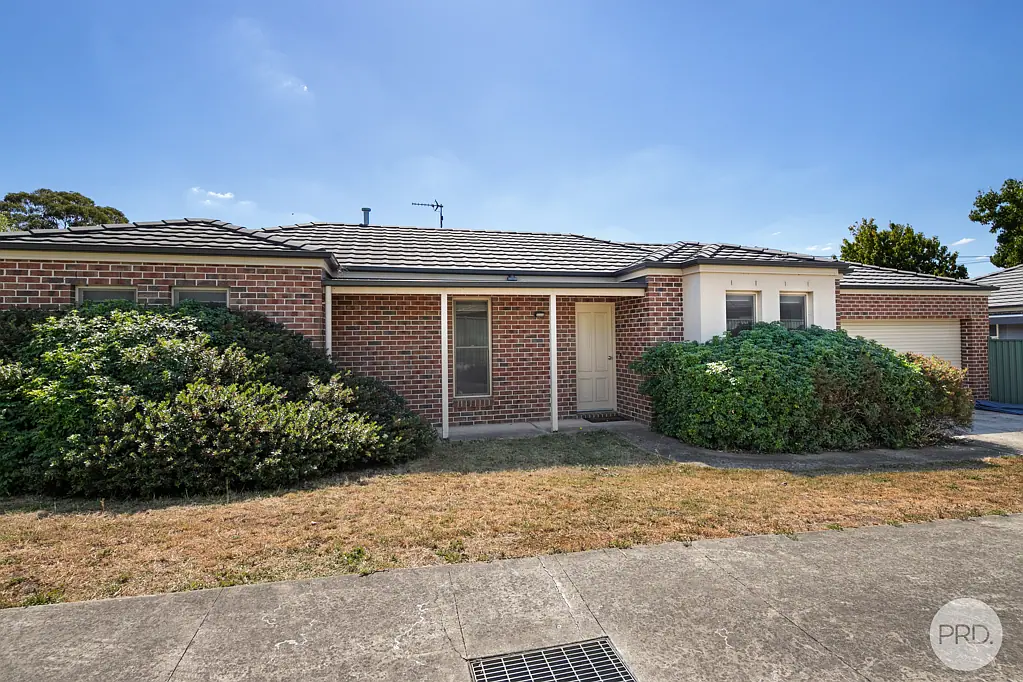 2/1318 Geelong Road, Mount Clear, VIC 3350