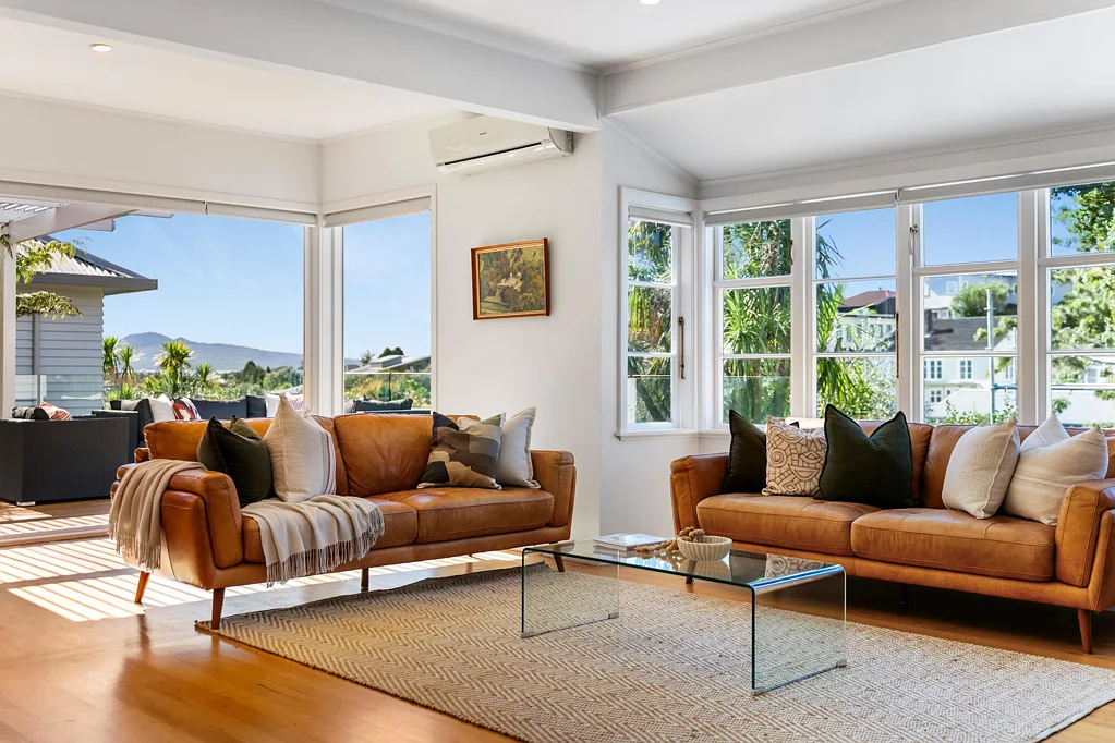 Orakei 3Kwarto CHARMING ORAKEI WEATHERBOARD HOME - SEA VIEWS