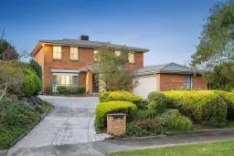 41 Pine Hill Drive, Doncaster East