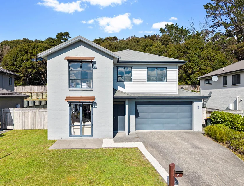 45 Mackay Drive, Greenhithe, North Shore City, 4房, 3浴, 独立屋