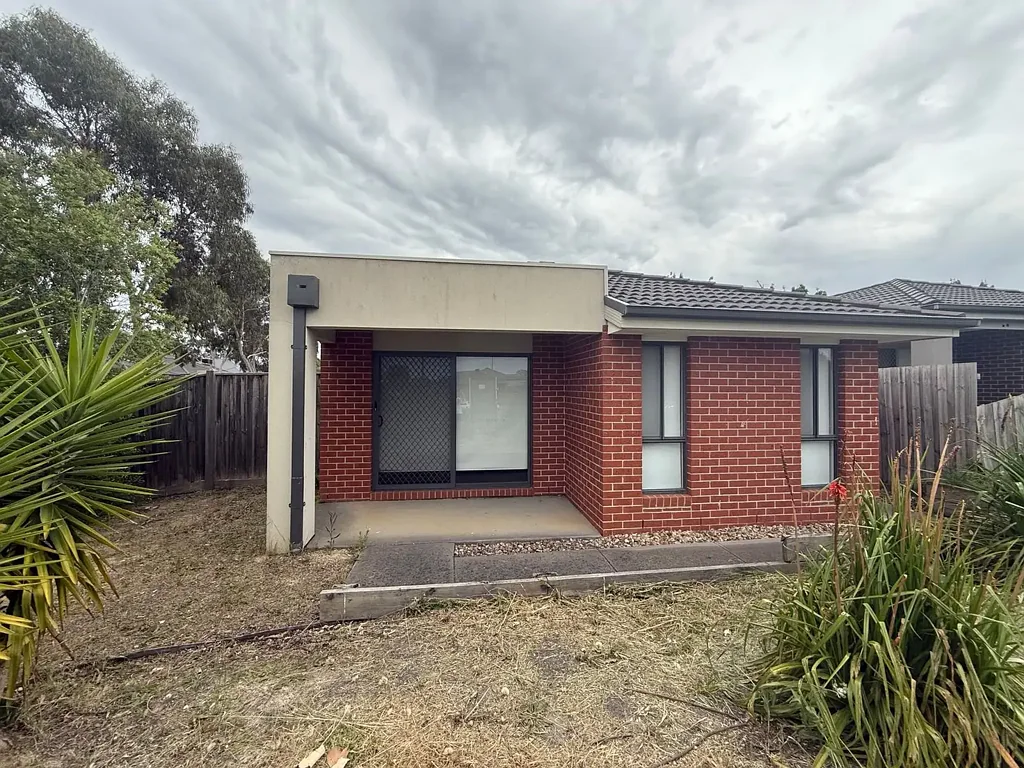 Modern Living in a Convenient Family-Friendly Location