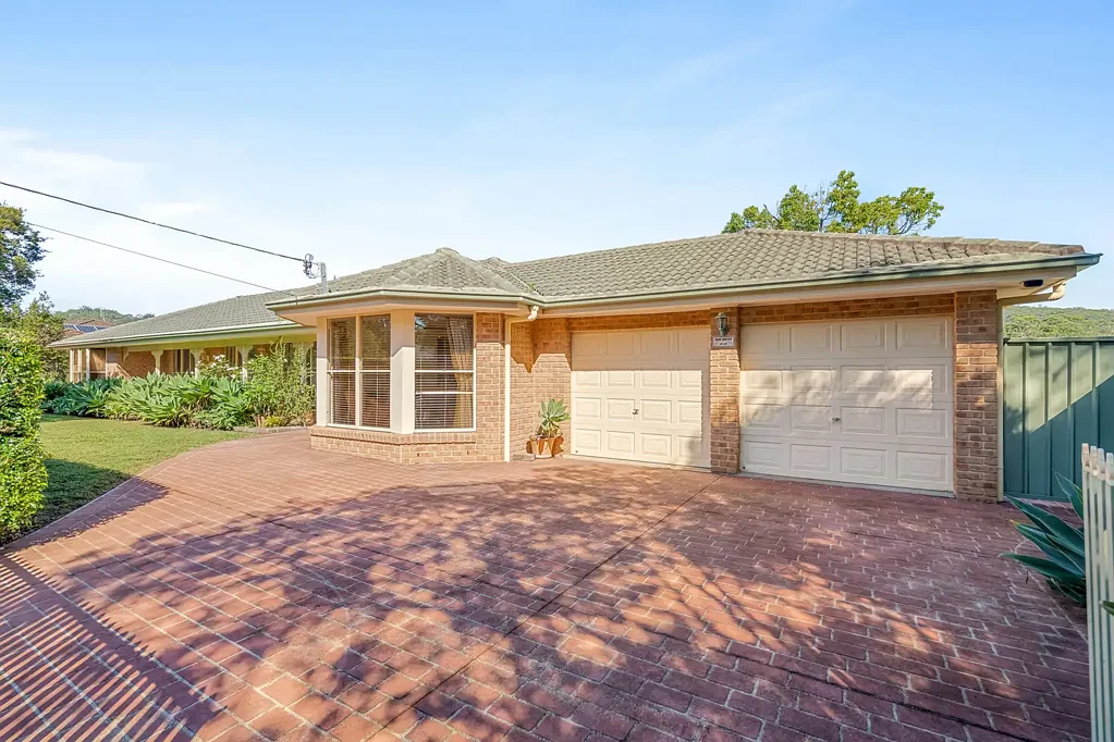 Narara 4Kwarto A Rare 6,600m² Holding - Two Homes, One Remarkable Opportunity