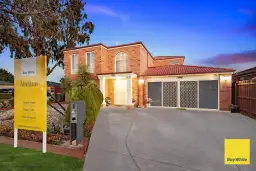 24 Kingsfield Way, Truganina