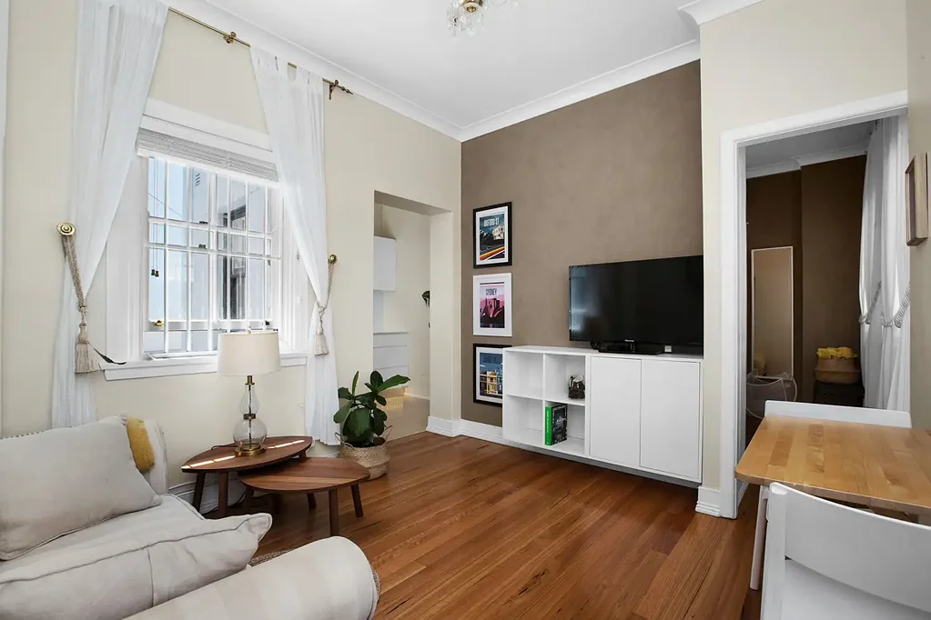 Potts Point 1Moenga Light-Filled And Modern Apartment in Boutique Block