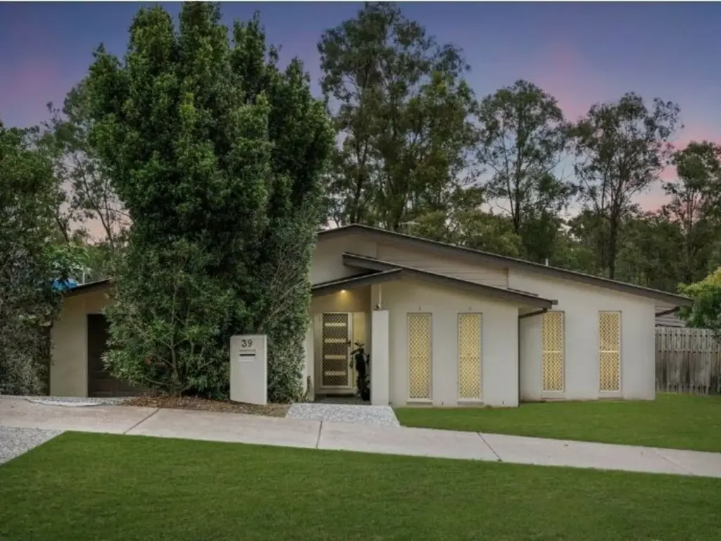 SPACIOUS FAMILY LIVING