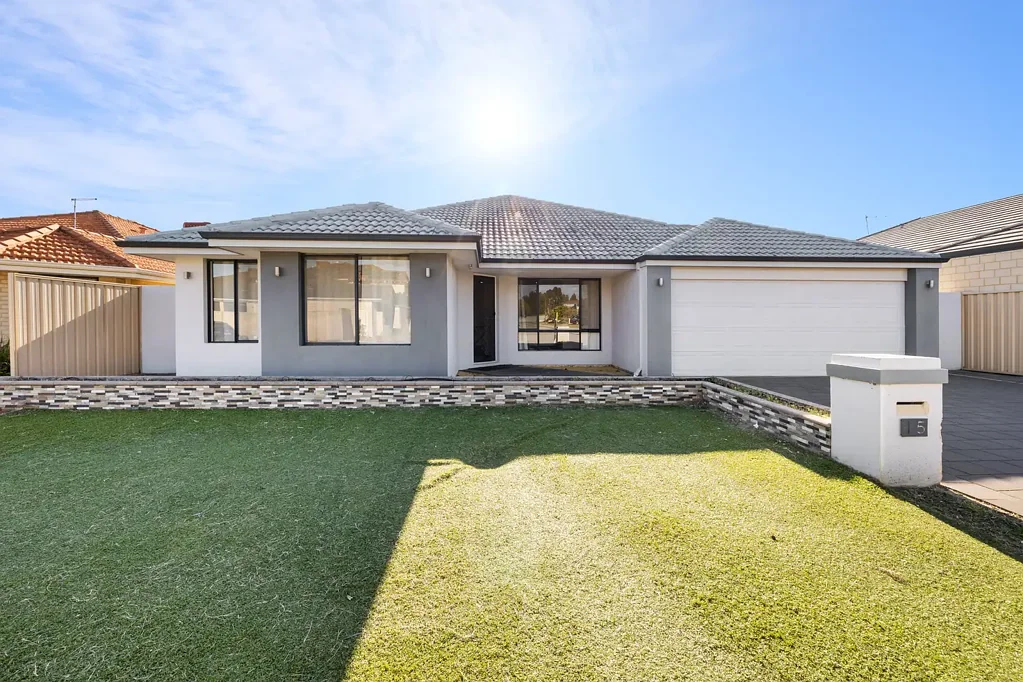For Lease - Family Living in a Prime Canning Vale Location